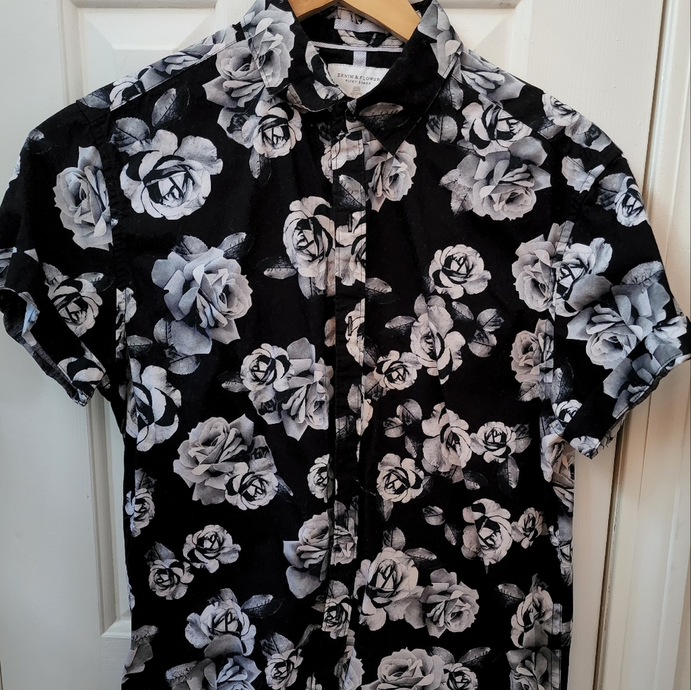 Floral short sleeve button down